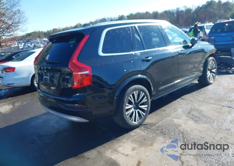 2022 Volvo Xc90 T5 Momentum 7 Passenger z USA, uszkodzony, nr VIN YV4102PK9N1868570